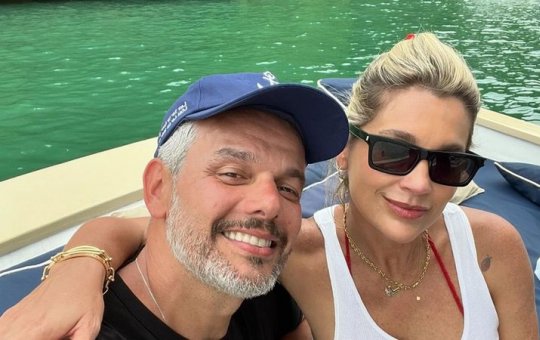 Flávia Alessandra e Otaviano Costa consideram abrir o relacionamento
