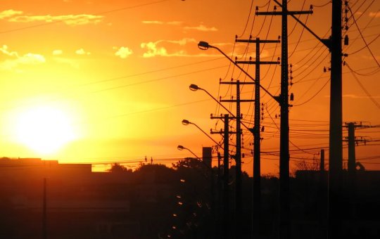 Comitê do governo recomenda volta do horário de verão
