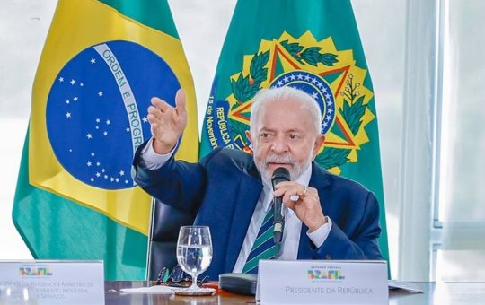 Lula desembarca em Nova York neste sábado (21)