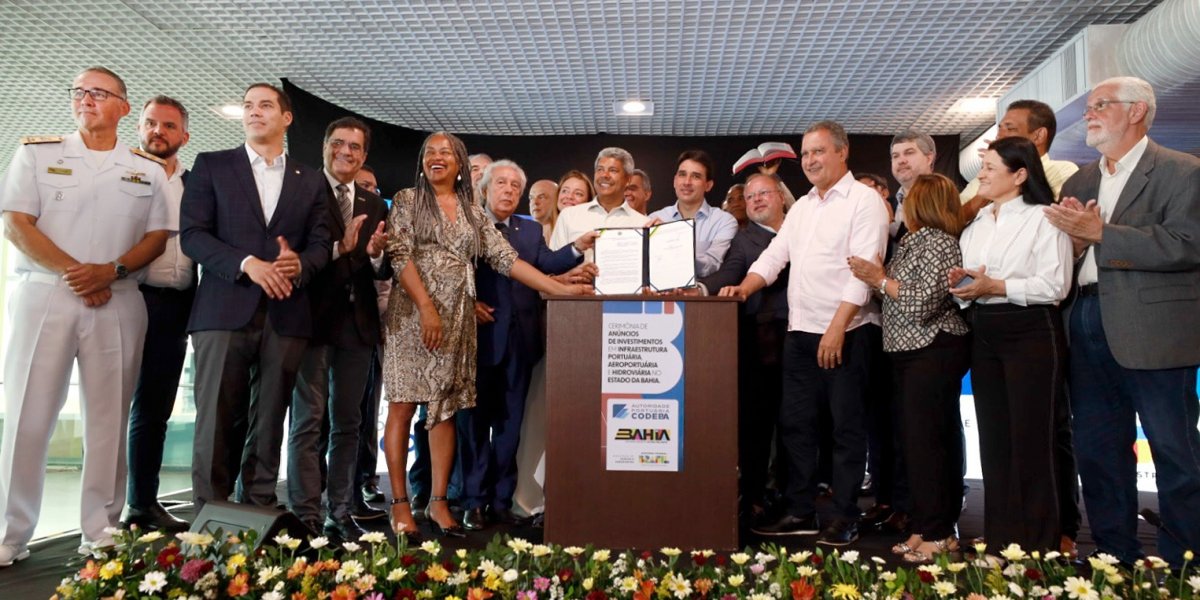 Jerônimo Rodrigues e ministros anunciam obras em portos e aeroportos da Bahia