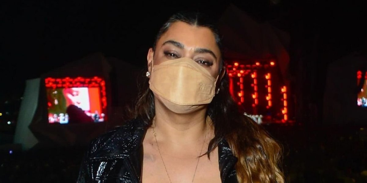 Preta Gil atualiza estado de saúde com bomba portátil de quimioterapia