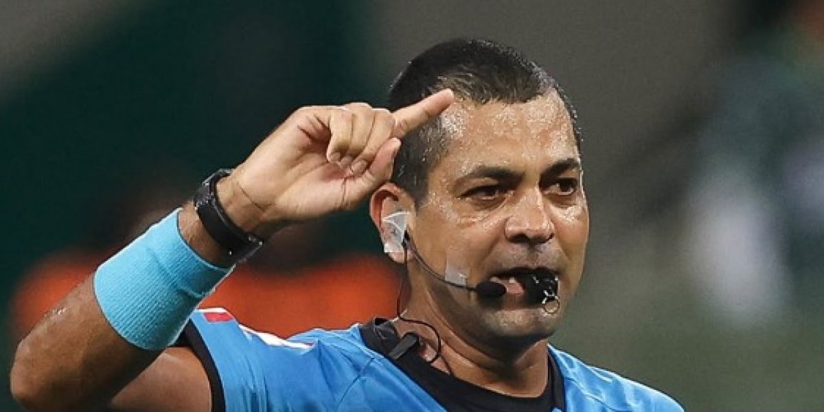 CBF divulga arbitragem para jogos de Bahia e Vitória pelo Brasileirão