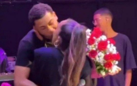 Ex de cantor baiano alega ter sido traída e conversa com novo romance do artista