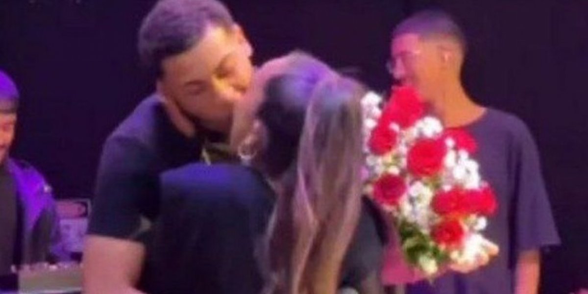 Ex de cantor baiano alega ter sido traída e conversa com novo romance do artista