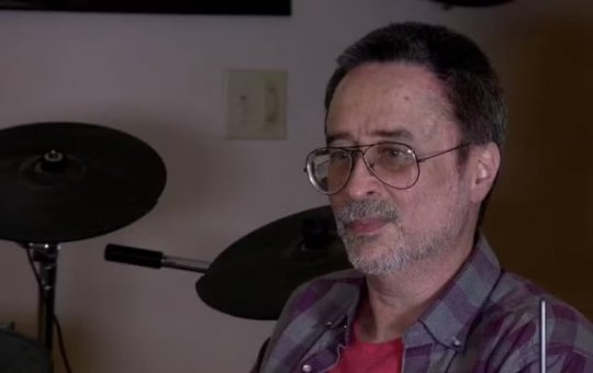 Filho de João Gilberto tem prisão decretada após ataques à ex-mulher