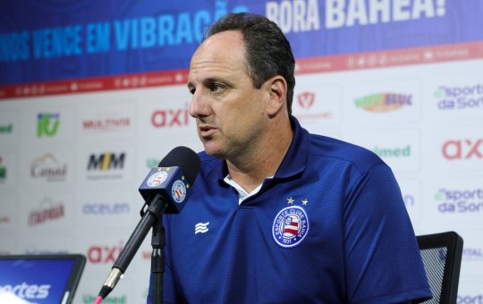 Ceni elogia atuação do Bahia e projeta reencontro com o Flamengo sem E. Ribeiro