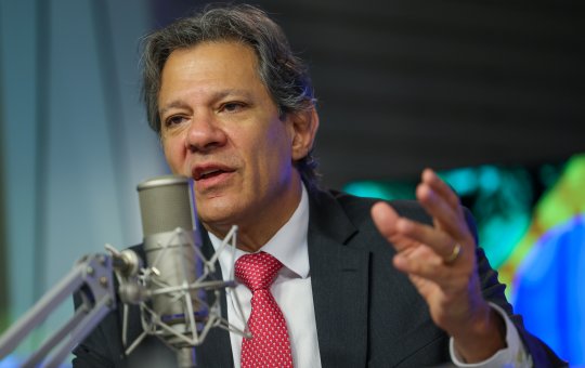 Haddad fala que governo irá banir 600 sites de apostas esportivas irregulares