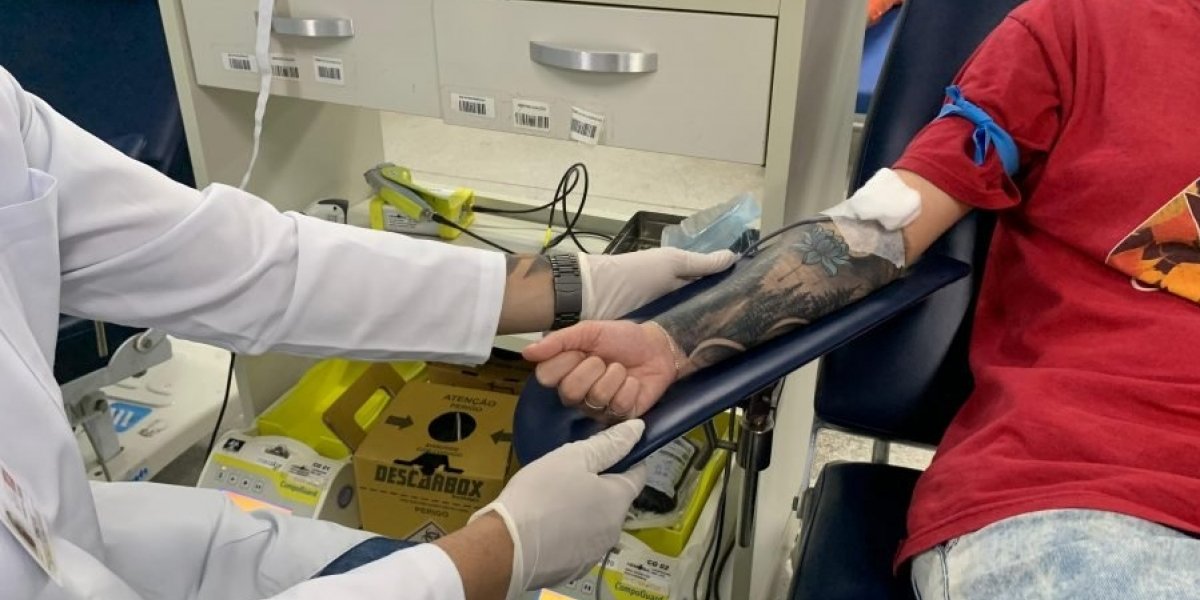 Hemoba anuncia redução de tempo de espera para doadores com tatuagens