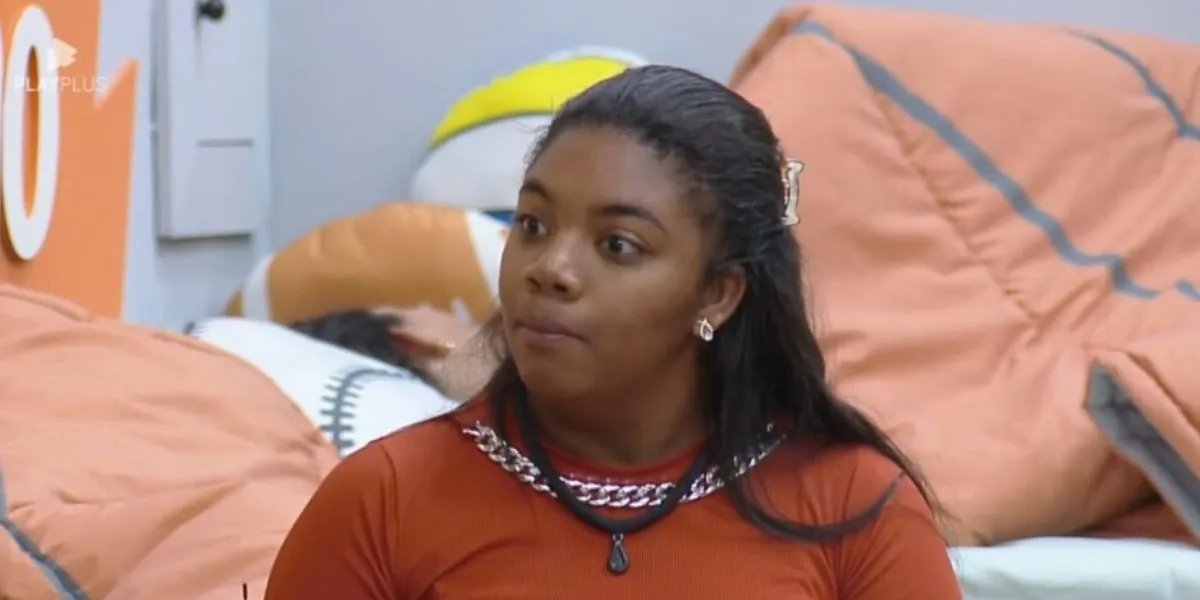 Raquel Brito afirma estar "subindo pelas paredes" por falta de sexo