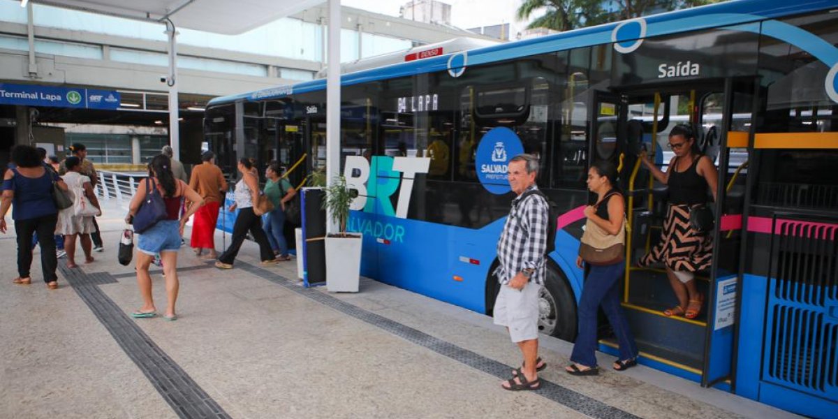 BRT completa dois anos de operação em Salvador