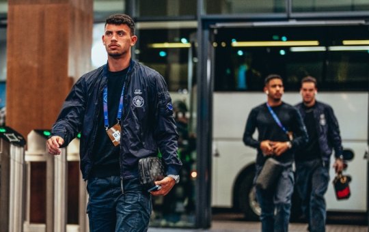 Jogador do Grupo City é detido por suspeita de roubar celular; entenda