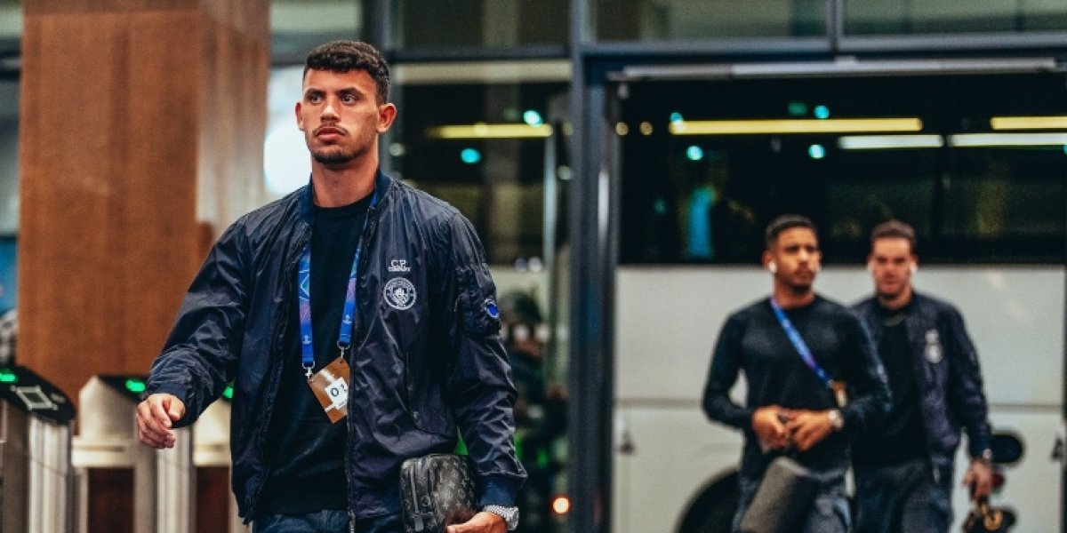 Jogador do Grupo City é detido por suspeita de roubar celular; entenda