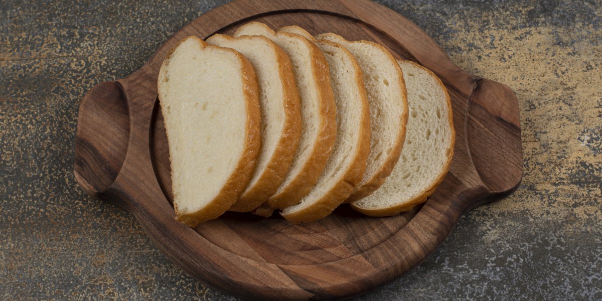 Pão de forma pode alterar o teste do bafômetro? Veja teste