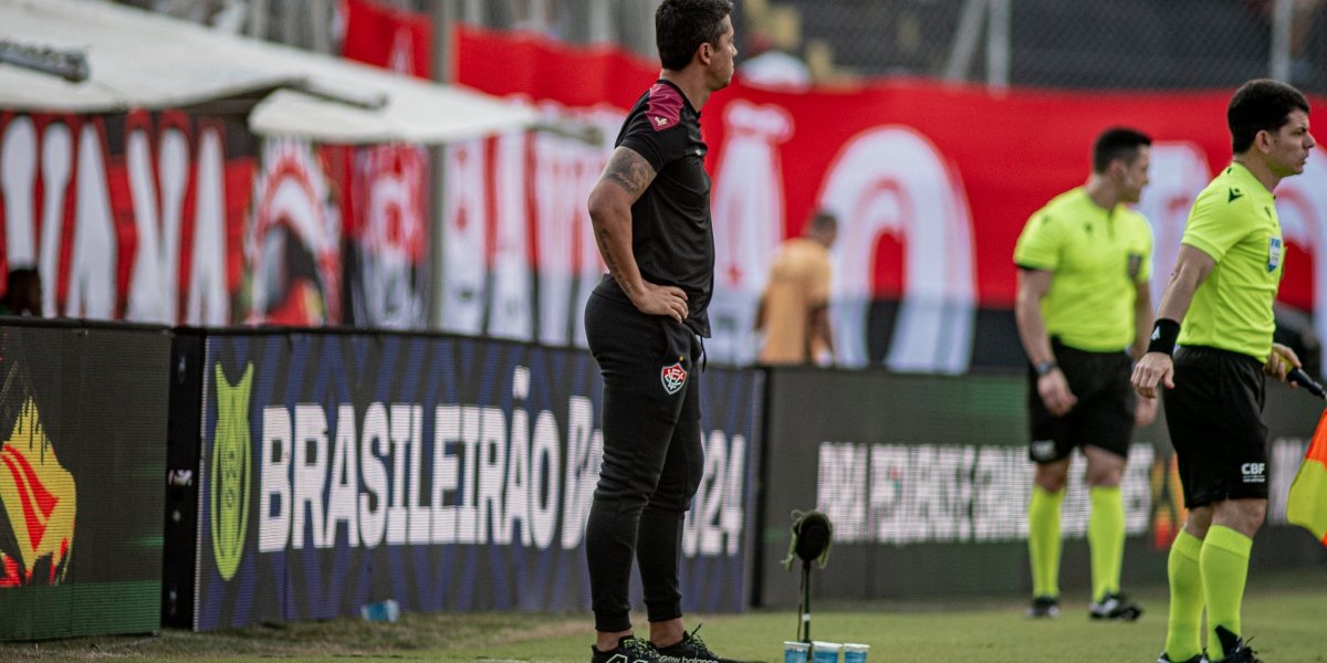 Thiago Carpini é absolvido após julgamento por expulsão em Ba-Vi