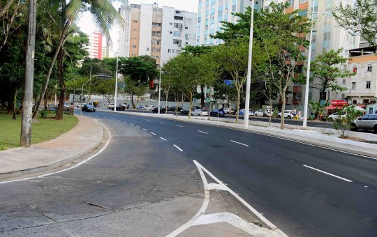 Prefeitura de Salvador entrega de avenida requalificada no Vale do Canela