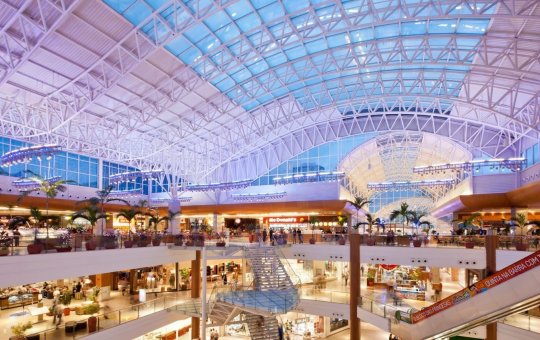 Veja o horário de funcionamento de shoppings e mercados no domingo de eleição