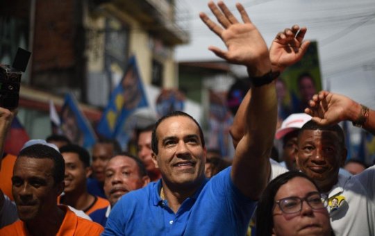 Bruno Reis lidera pesquisas e caminha para reeleição em Salvador