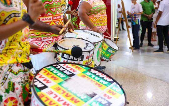 Irmãos percussionistas do Malê Debalê são mortos em ataque a tiros na Bahia