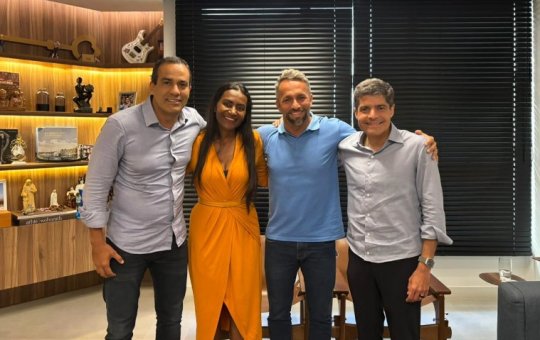 ACM Neto e Bruno Reis reforçam apoio ao candidato Flávio Matos em Camaçari