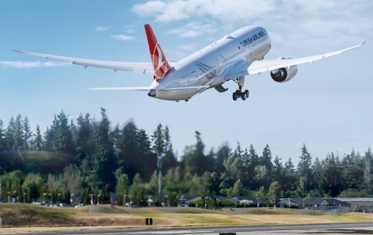 Piloto morre durante voo da Turkish Airlines nos EUA