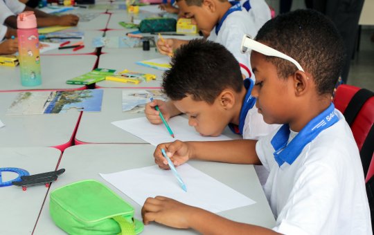 Alunos da rede estadual recebem aula sobre preservação do patrimônio cultural