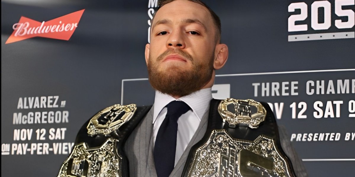 Conor McGregor coloca Alex Poatan como melhor lutador do mundo após última luta