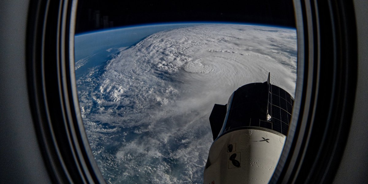 Astronauta faz vídeo mostrando furacão Milton do espaço e choca internet; veja