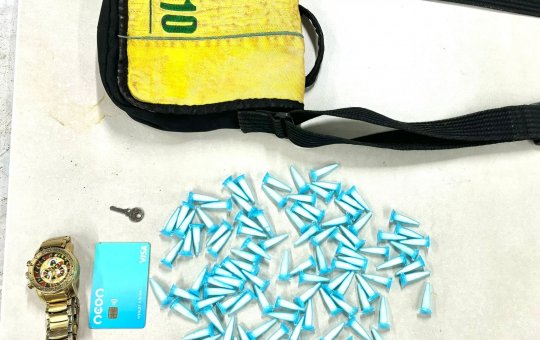 Homem suspeito de tráfico é preso pela PM no Cabula