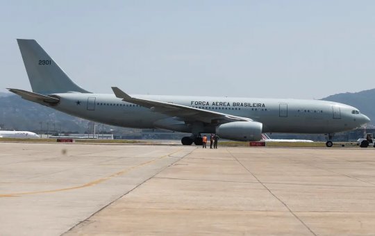 Quinto avião da FAB decola em direção ao Líbano