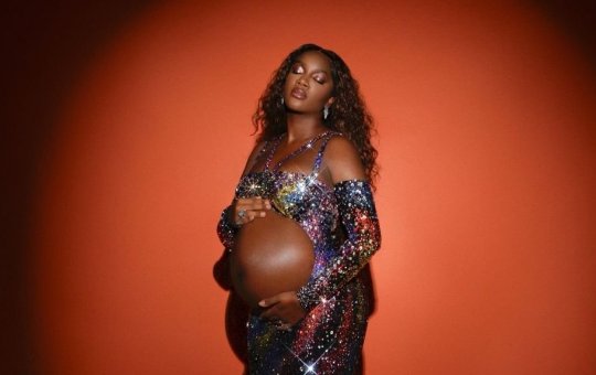 Primeira filha de IZA, Nala, Nasce neste domingo (13)