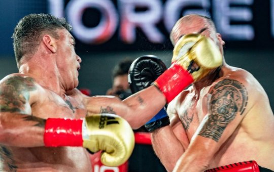 Popó vence argentino e desafia Marçal no boxe