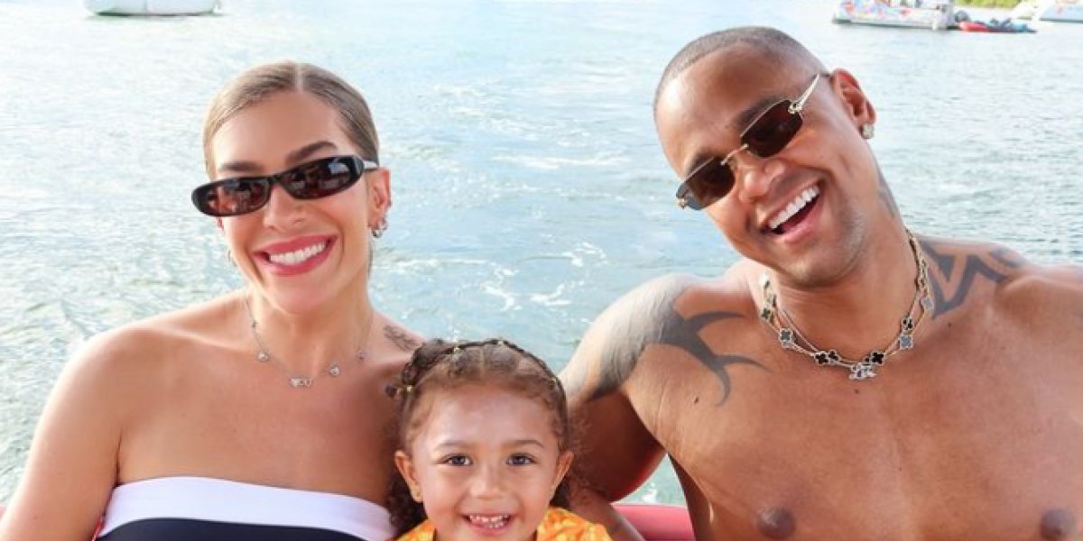 Lore Improta compartilha saudade da filha durante viagem para São Paulo