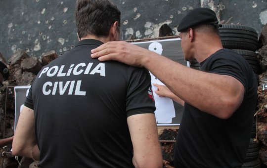 Corpo é encontrado em contêiner no Barbalho