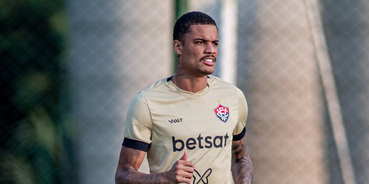"Muito trabalho", diz Janderson sobre nova oportunidade como titular do Vitória