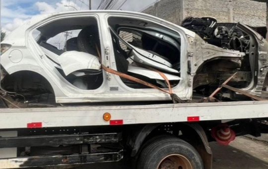 Polícia desarticula desmanche de carros e recupera veículo em Valéria