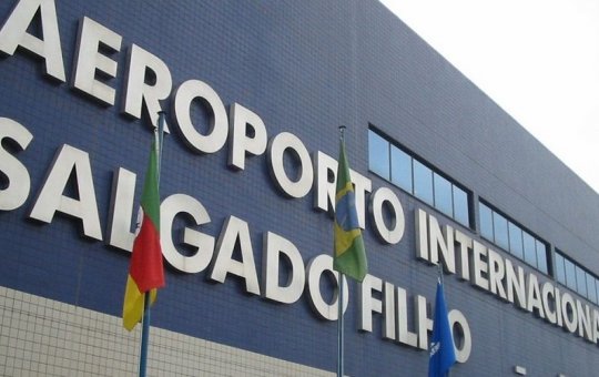 Aeroporto de Porto Alegre reabre nesta segunda-feira (21)