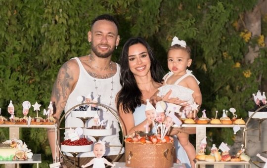 Bruna Biancardi compartilha momento de Neymar após jogo