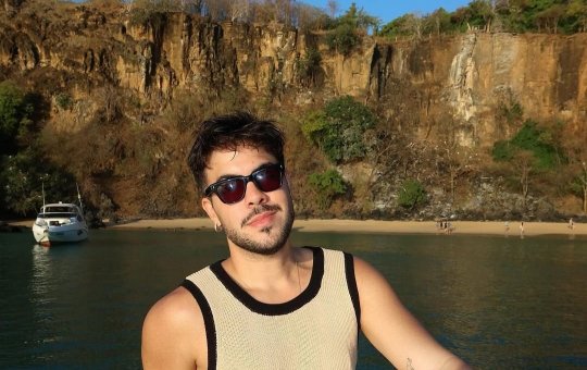 Influenciador Alvaro Xaro sobre Bonner: "imagina eu casada com ele"