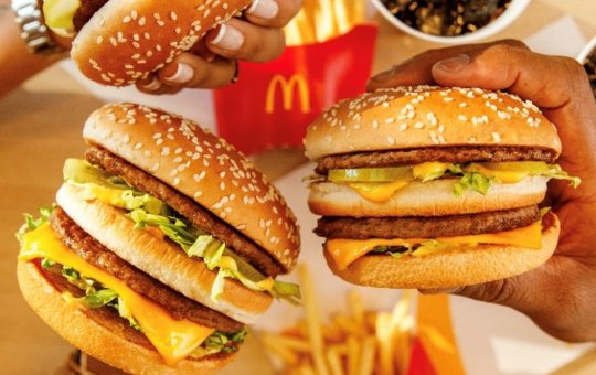 Surto de E. coli nos EUA pode ter ligação com hambúrguer do McDonald's