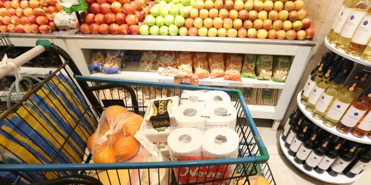 TST determina pagamento dobrado a funcionárias que trabalharam aos domingos