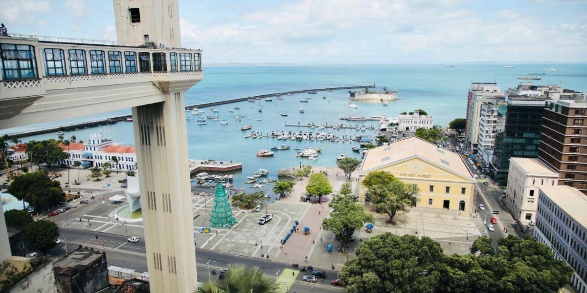 Obras de requalificação do Elevador Lacerda terminam em dezembro