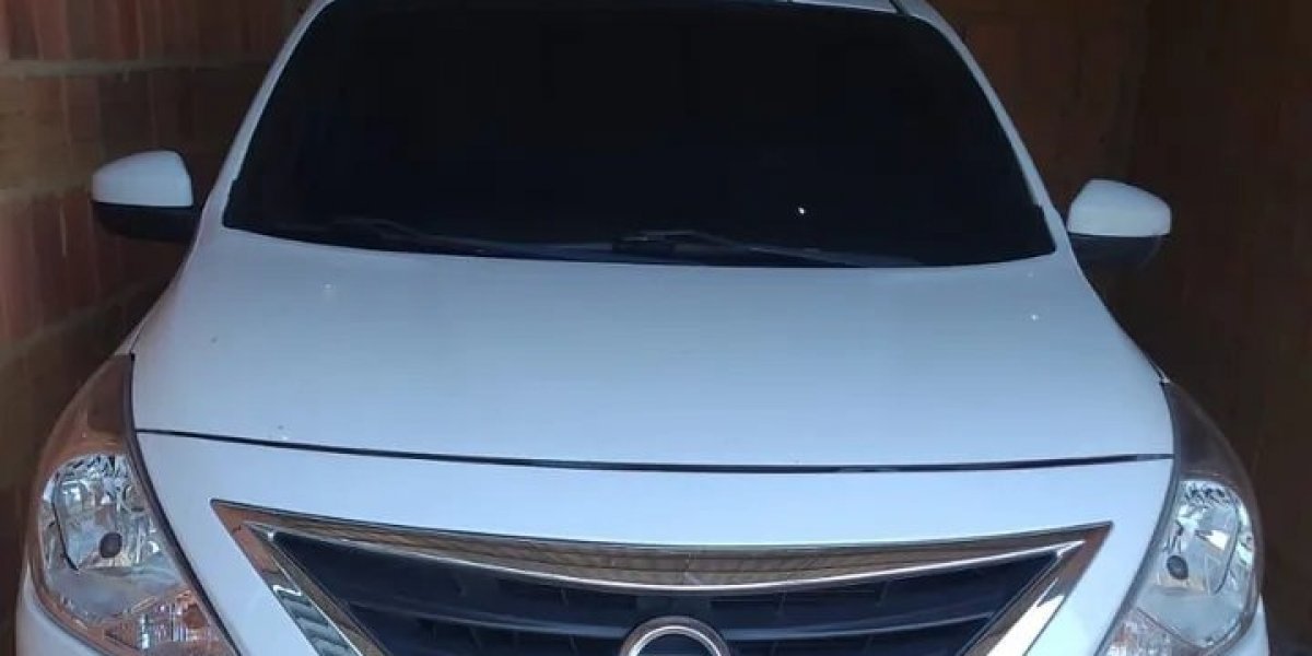 Carro roubado da TV Bahia é localizado em Salvador