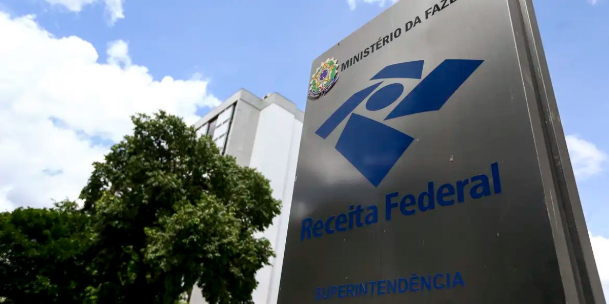Auditores-fiscais da Receita anunciam paralisação de 48h para a próxima semana