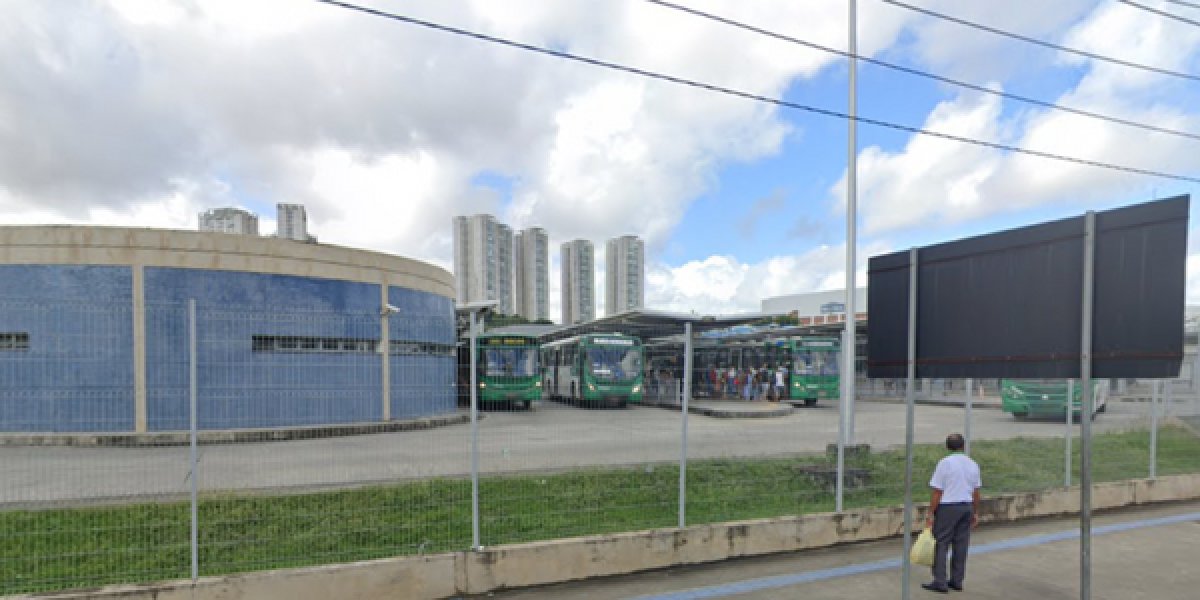 Bebê é abandonado na estação Acesso Norte