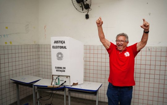 Com mais de 51% dos votos, Luiz Caetano é eleito prefeito de Camaçari