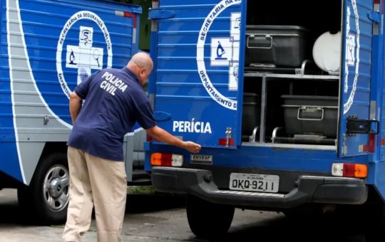 Enfermeira é encontrada morta dentro de casa em Salvador