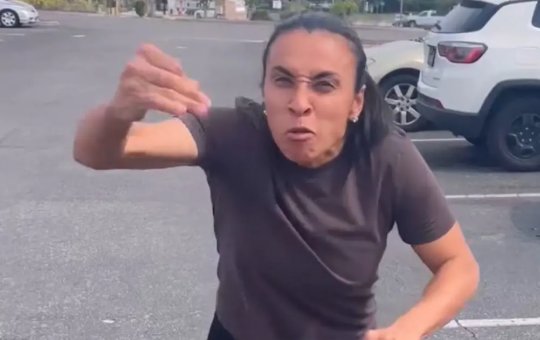 Marta desabafa sobre possível derrota de Vini Jr: "Que Bola de Ouro é essa?"