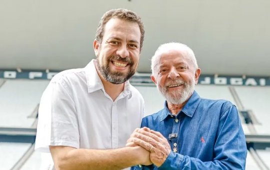 Lula liga para parabenizar Boulos após derrota no segundo turno