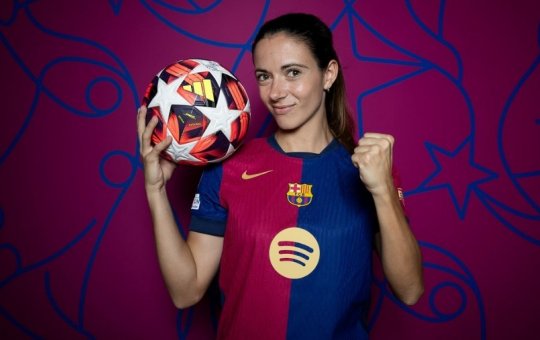 Aintana Bonmati é eleita ganha a bola de ouro do futebol feminino