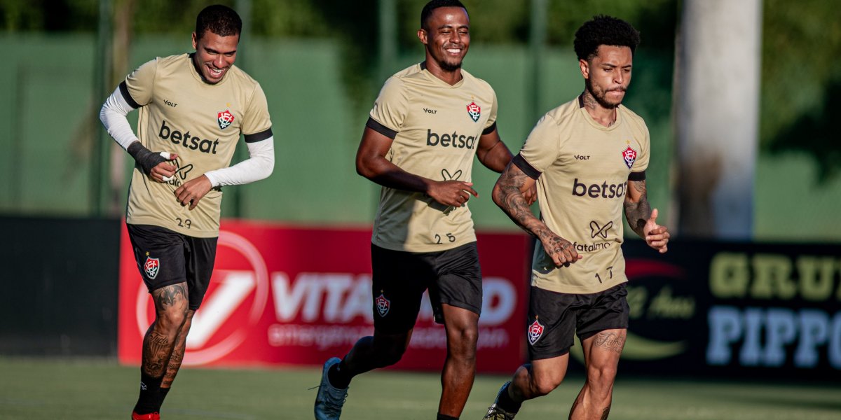 Vitória realiza primeira sessão de treinos visando o duelo contra Athletico